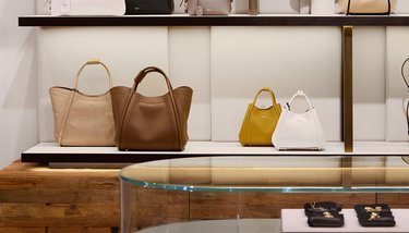 Магазин Max Mara - Mandarin Plaza, 3-й поверх: фото 10 - Invogue
