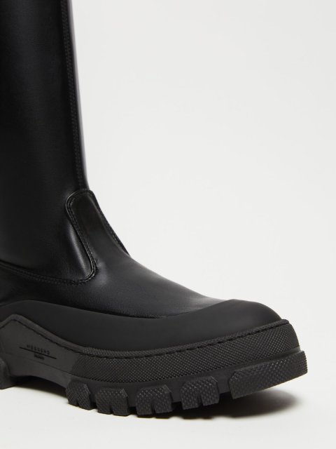 Чорні чоботи WEEKEND MAX MARA високі: фото 4 - Invogue