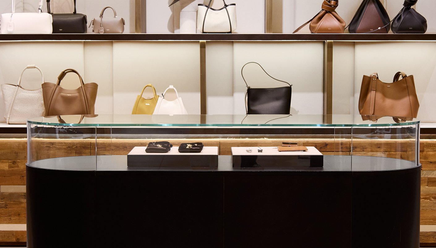 Магазин Max Mara - Mandarin Plaza, 3-й поверх: фото - Invogue