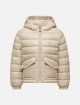 Бежева куртка MONCLER: фото - Invogue