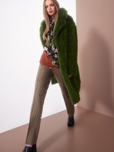 Зелені брюки MARC CAIN : фото 5 - Invogue