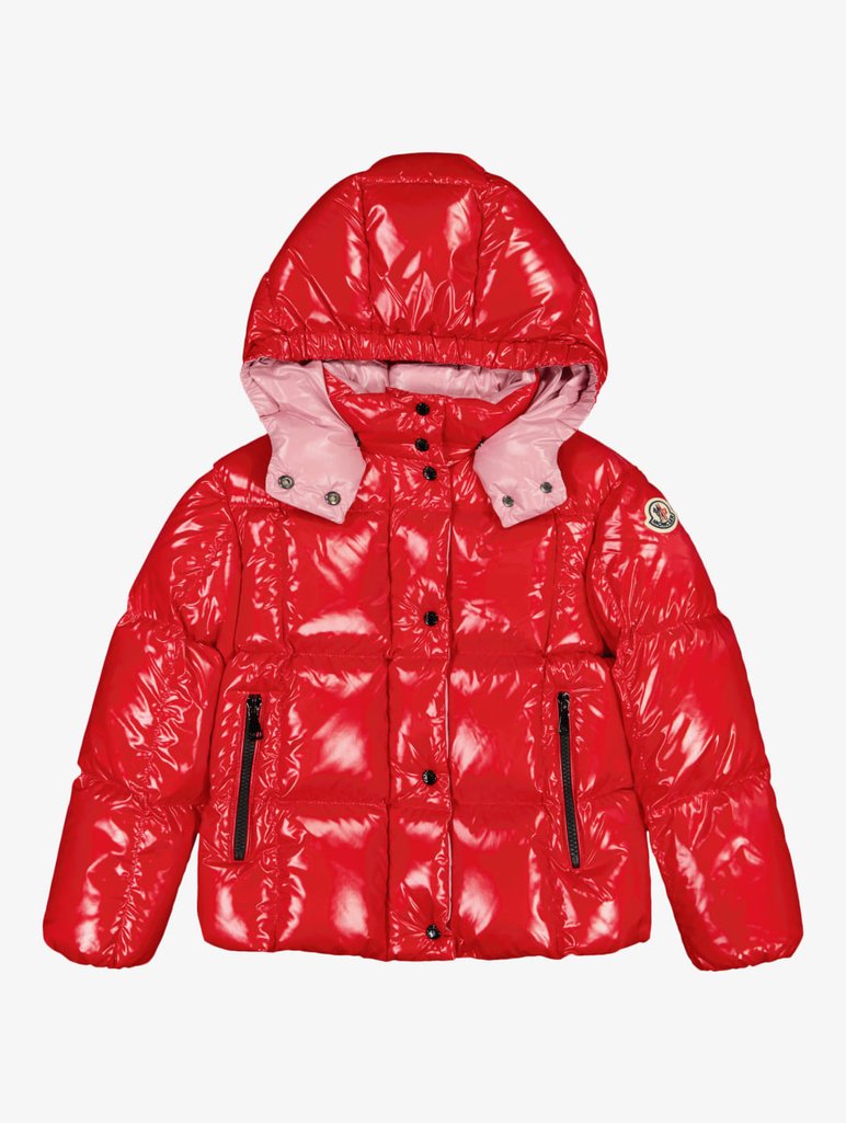 Красная куртка MONCLER ENFANT: фото - Invogue
