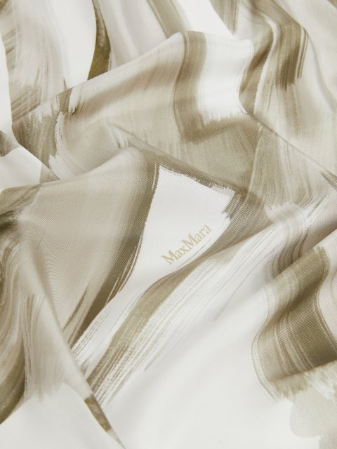 Зелена хустка MAX MARA з чистого шовку: фото 2 - Invogue