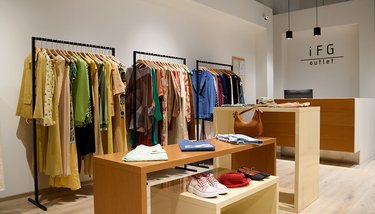 Магазин IFG Outlet - Cosmo Multimall, 3-й этаж: фото 1 - Invogue