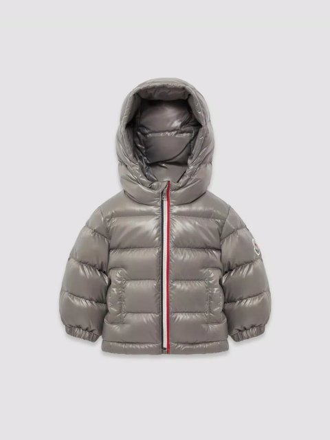 Сіра куртка Moncler з капюшоном: фото - Invogue