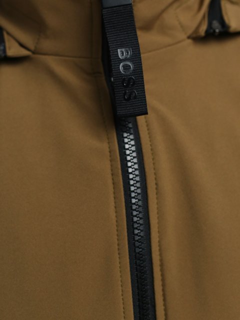 Бежевая куртка BOSS: фото 5 - Invogue