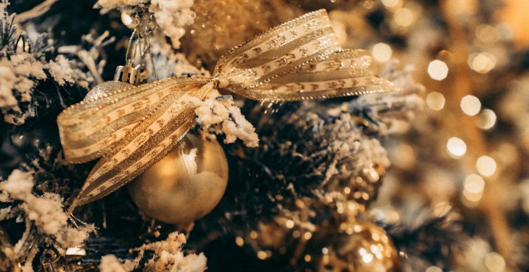 Советы стилистов: как подготовить гардероб к Новому году