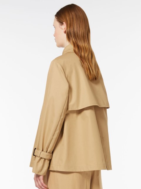 Бежевий короткий плащ WEEKEND MAX MARA: фото 2 - Invogue