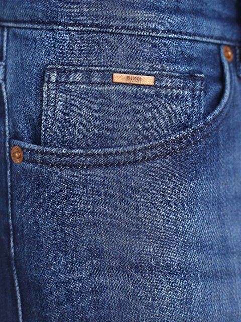 Синие джинсы BOSS: фото 5 - Invogue