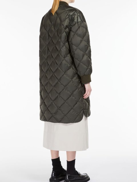 Зелений пуховик MAX MARA стьобаний: фото 2 - Invogue
