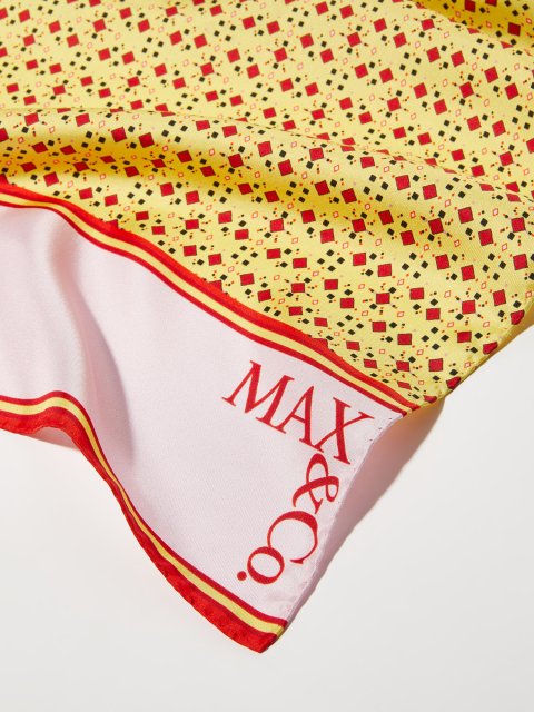 Желтый шарф MAX&CO из шелковой саржи: фото 3 - Invogue