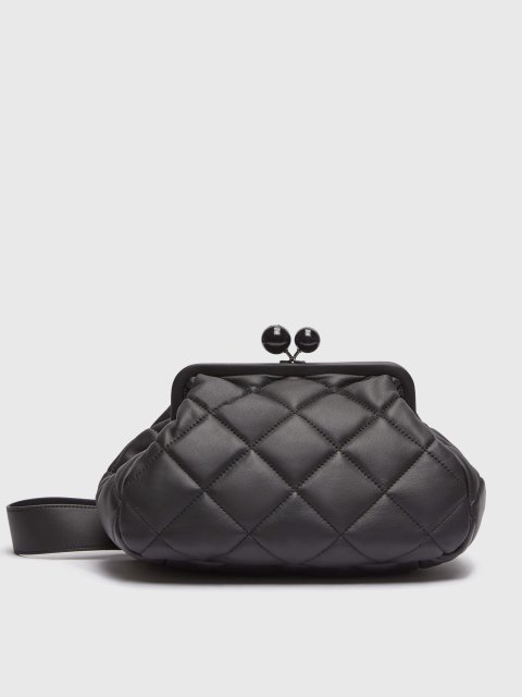Чёрная сумка WEEKEND ACCESSORIES: фото - Invogue