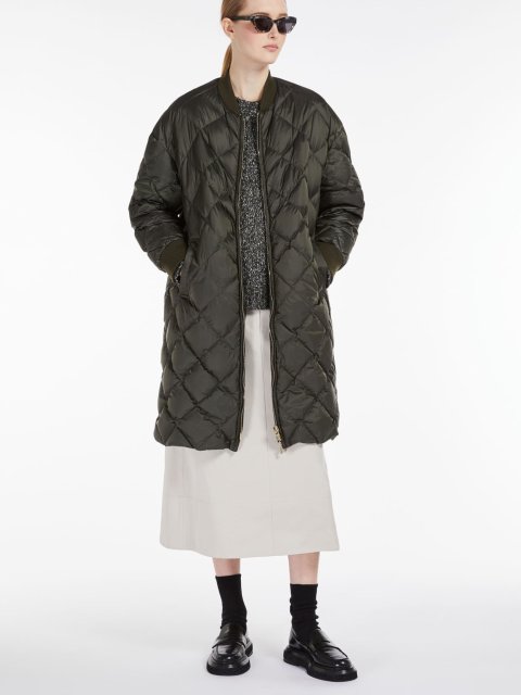 Зелений пуховик MAX MARA стьобаний: фото 4 - Invogue