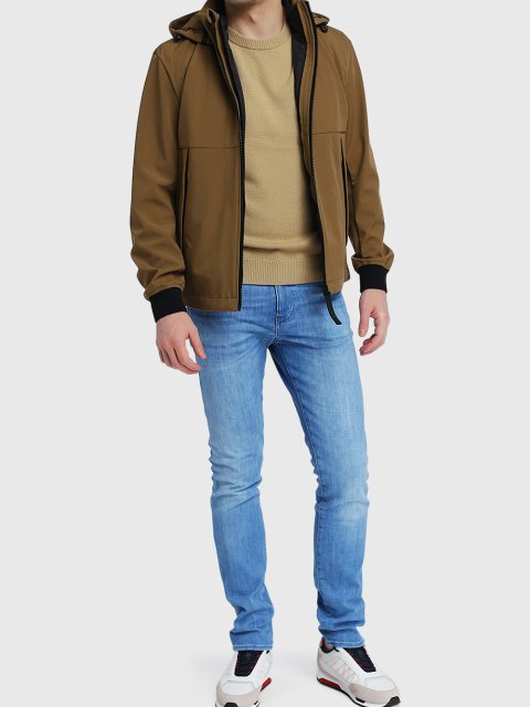 Бежевая куртка BOSS: фото 1 - Invogue