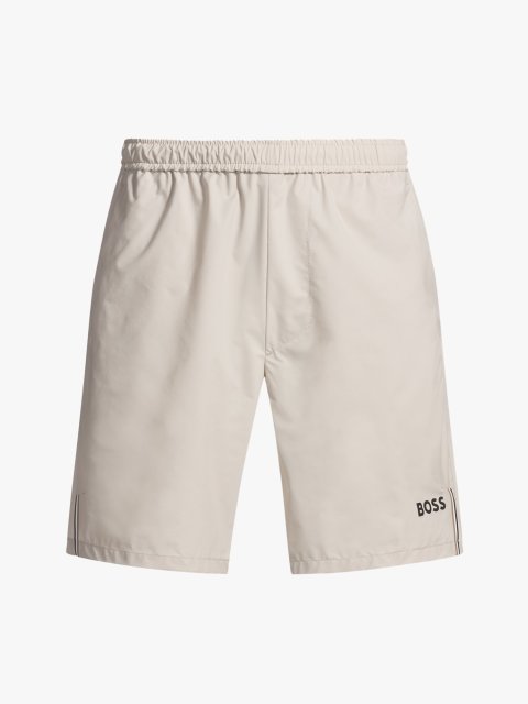 Бежевые шорты Boss с логотипом: фото - Invogue