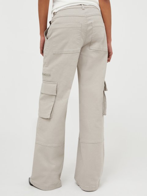 Белые брюки Max&Co карго: фото 2 - Invogue