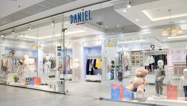 Магазин Daniel - Mandarin Plaza, 4-й поверх: фото 17 - Invogue