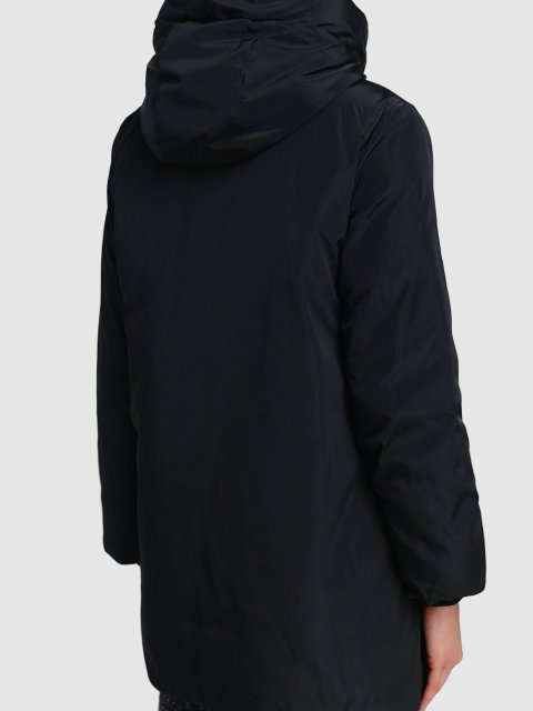 Чёрная куртка MAX&CO: фото 4 - Invogue