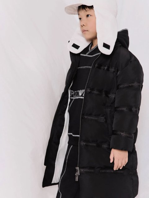 Чорні джогери EMPORIO ARMANI з контрастним логотипом: фото 3 - Invogue