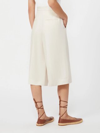 Бежевые бермуды Max Mara из чистого льна: фото 3 - Invogue