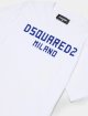 Біла футболка Dsquared з бавовни з контрастним принтом: фото 2 - Invogue