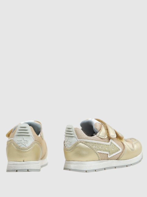 Золоті кросівки NATURINO: фото 2 - Invogue