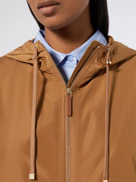 Светло-коричневый плащ MARINA RINALDI короткий: фото 4 - Invogue