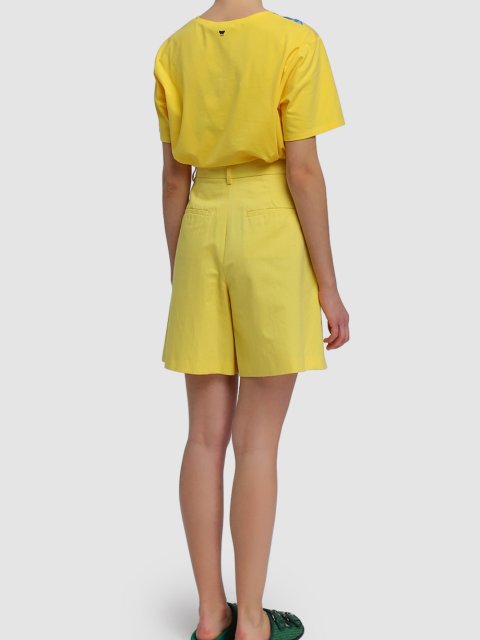 Жёлтые шорты WEEKEND MAX MARA: фото 2 - Invogue