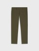 Зауженные брюки slim fit из водоотталкивающей эластичной ткани BOSS: фото - Invogue