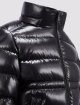 Чорний пуховик Moncler з капюшоном: фото 2 - Invogue