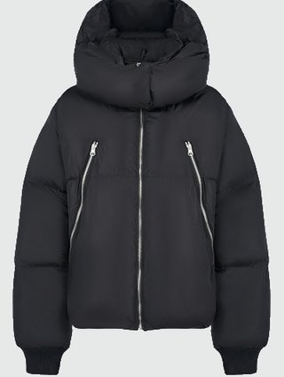 Чёрная куртка MM6 MAISON MARGIELA KIDS: фото - Invogue