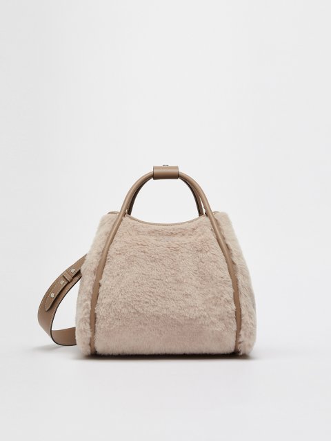 Бежева сумка Max Mara Teddy: фото 4 - Invogue