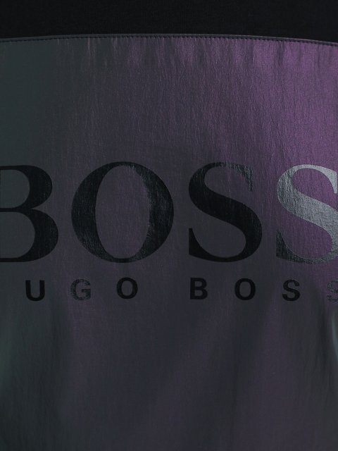 Чёрная футболка BOSS: фото 5 - Invogue