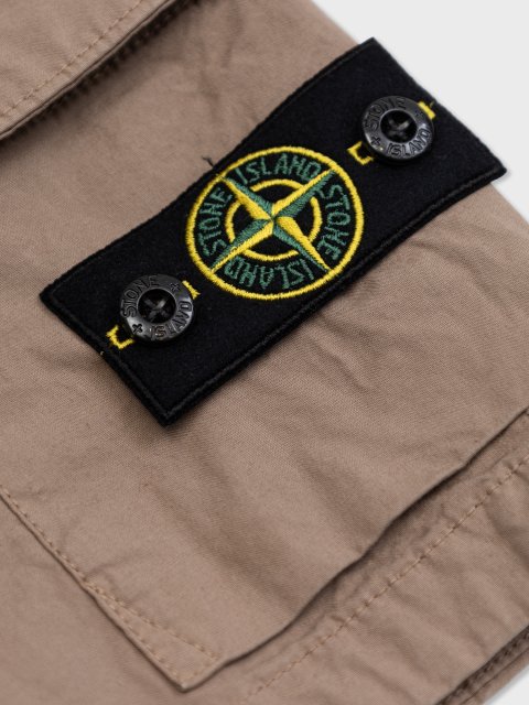 Коричневі шорти карго Stone Island з бавовни з еластаном: фото 2 - Invogue