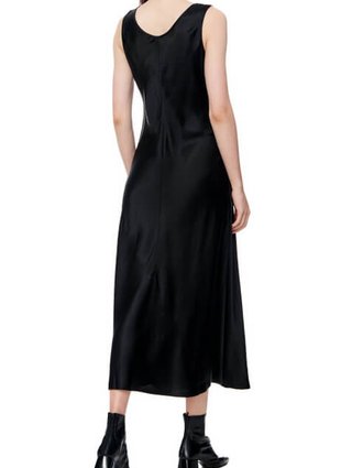 Чёрное платье MAX MARA: фото 2 - Invogue