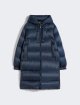 Темно-синій пуховик MAX MARA з капюшоном: фото - Invogue