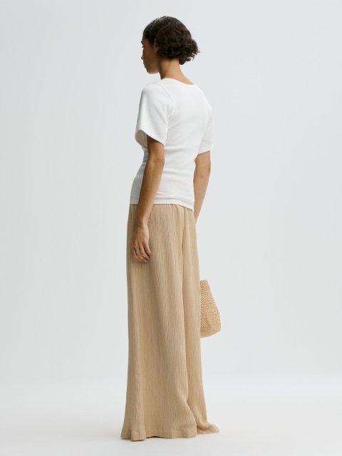 Темно-бежевые брюки By Malene Birger свободного кроя: фото 3 - Invogue