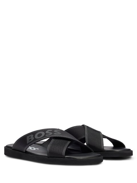 Чёрные шлепанцы BOSS: фото 1 - Invogue
