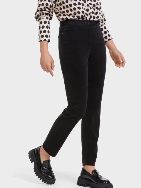 Чорні брюки MARC CAIN : фото 1 - Invogue