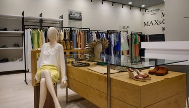 Магазин iFG Outlet - Victoria Gardens: фото - Invogue