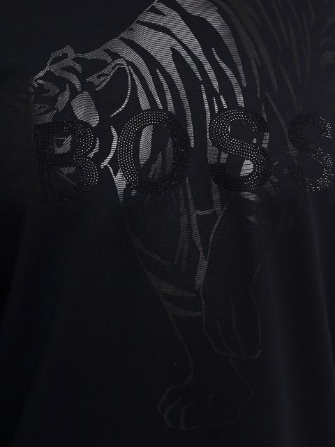 Чёрная футболка BOSS: фото 4 - Invogue