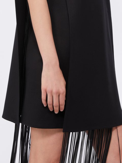 Чорна сукня SPORTMAX з бахромою: фото 4 - Invogue