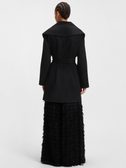 Черное пальто BOSS из шерсти: фото 3 - Invogue