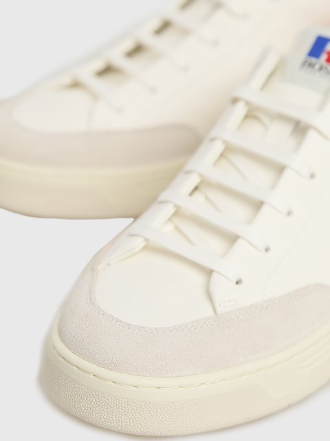 Белые сникерсы BOSS: фото 2 - Invogue