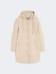 Бежева парка WEEKEND MAX MARA зі стьобаним візерунком: фото - Invogue