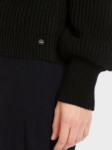 Чорний светр MARC CAIN : фото 4 - Invogue