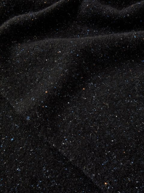 Чорний шарф Joseph в’язаний: фото 4 - Invogue