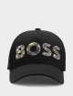 Чёрная кепка BOSS: фото - Invogue
