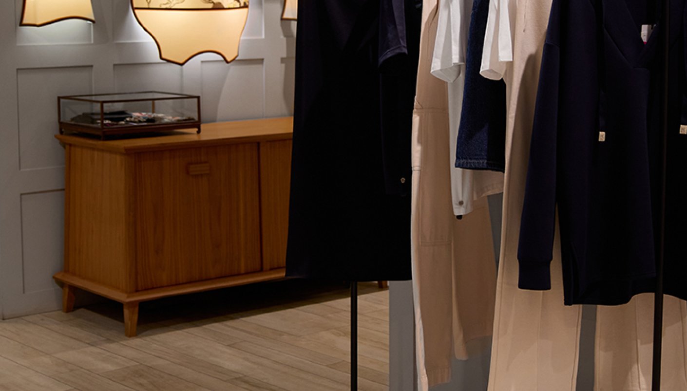 Магазин Weekend Max Mara - ЦУМ, 2-й поверх: фото 4 - Invogue