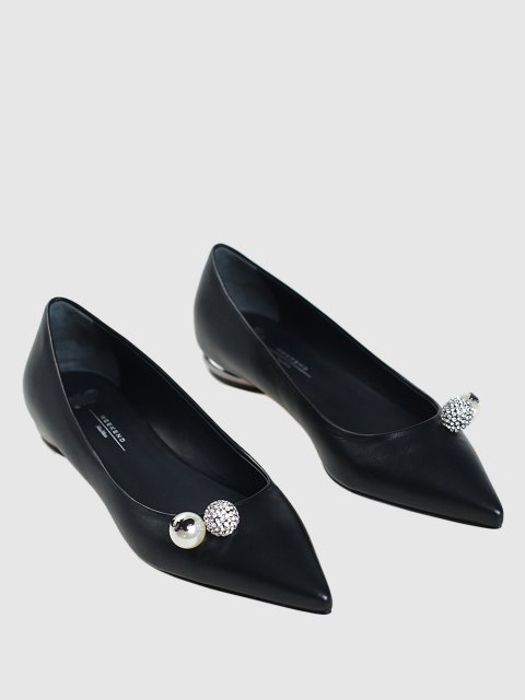 Чёрные туфли WEEKEND MAX MARA: фото 1 - Invogue